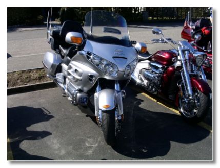 DIE ERSTEN BILDER VON UNSERER NEUEN GOLDWING 1800 (19.03.2005)