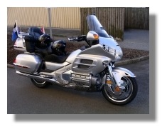 HIER GEHTS ZU DEN BILDERN UNSERER GOLDWING 1800A IM JAHRE 2005