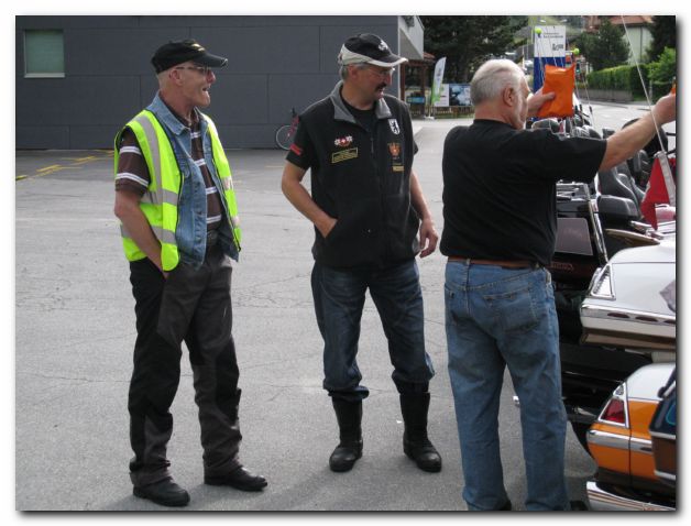 FRHLINGSAUSFAHRT VOM 22. MAI 2011 - BNDNER STAMM