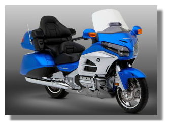 GOLDWING 1800 (USA ULTRA BLUE METTALIC)